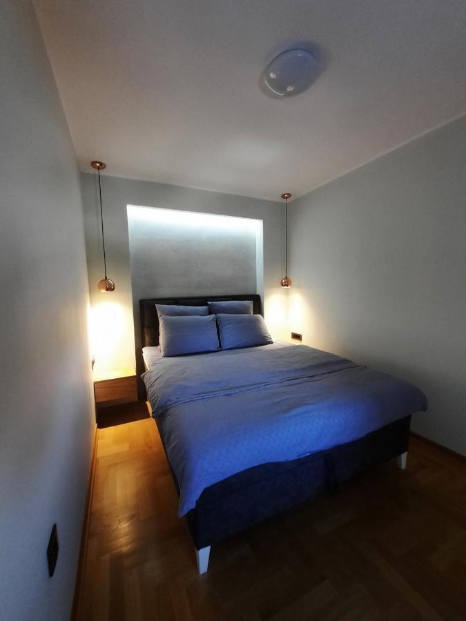 Apartment Pleasure Lux Novi Sad Exteriör bild